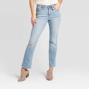 Mom fit denim jeans